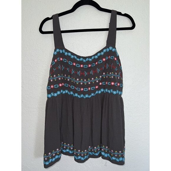 Torrid Tank Top Blouse Grey Floral Embroidered Size 1X Plus Size Boho X1 - Picture 2 of 8